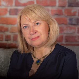 Dr Debbie Amas